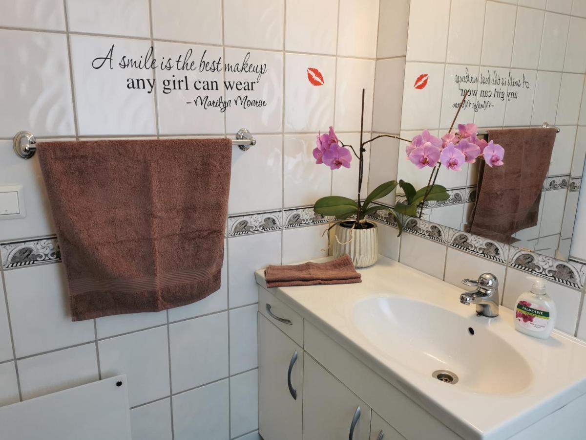 Odderhei, Spacious & Family Friendly House, Sunny Veranda *